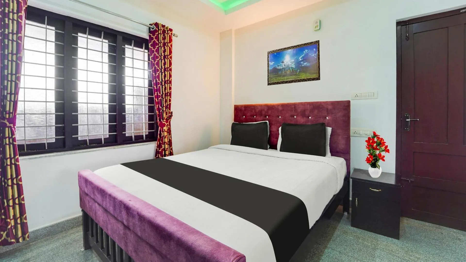 Super Hotel O Aluva Town Alwaye Индия